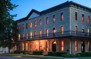Historic Elgin Hotel