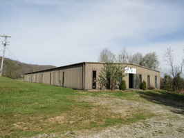 2-ac-with-metal-building-building-site-doyle-tennessee