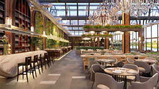 Stunning Hotel Restaurant & Full Bar w/Lounge