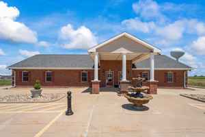 Commercial Building for Sale in Cameron, MO