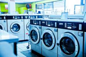 self-service-laundromat-with-wash-and-fold-service-henderson-nevada