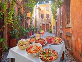 Italian Restaurant and Pizza Parlor