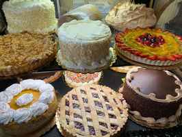 bakery-specializing-in-cakes-and-pastries-maryland