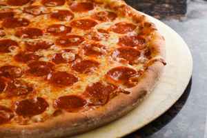 Booming Pizza Shop in Canton Area