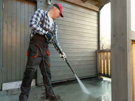 Power Washing- Residential and Commercial