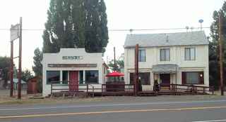 prime-re-included-9-bedroom-hotel-restaurant-bar-canby-california