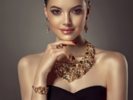 international-personalized-jewelry-ecommerce-brand-tampa-florida